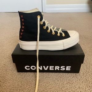 Valentine’s Limited Edition Platform Converse